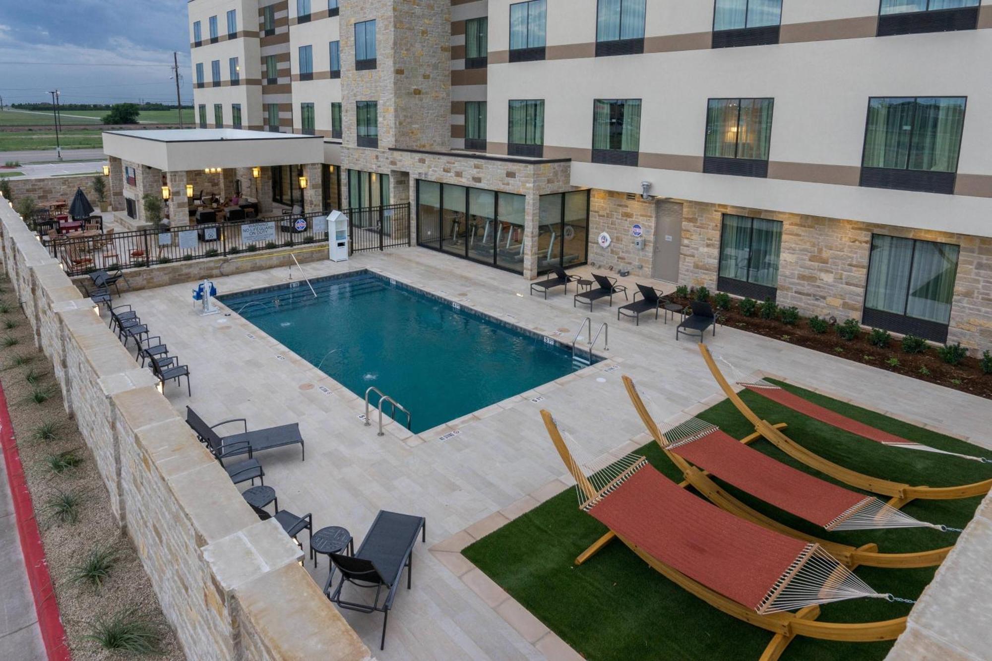 Fairfield Inn & Suites By Marriott Lubbock Southwest Ngoại thất bức ảnh